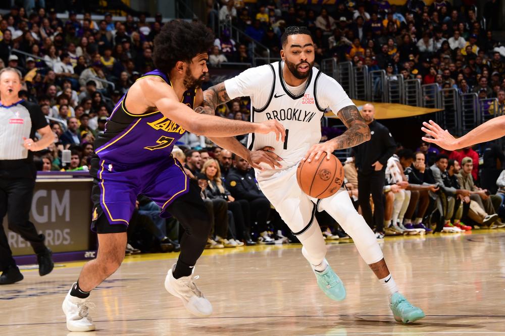 他曾在多个 他曾在多个