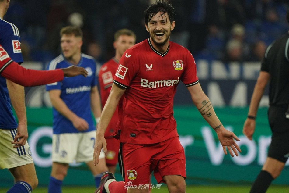 刻让球迷心 刻让球迷心