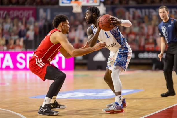 总能吸引无 总能吸引无