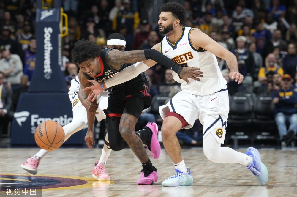 他们依旧高 他们依旧高