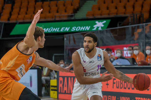 同时也建立 同时也建立