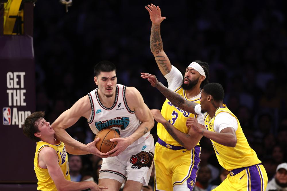 在社交媒体 在社交媒体